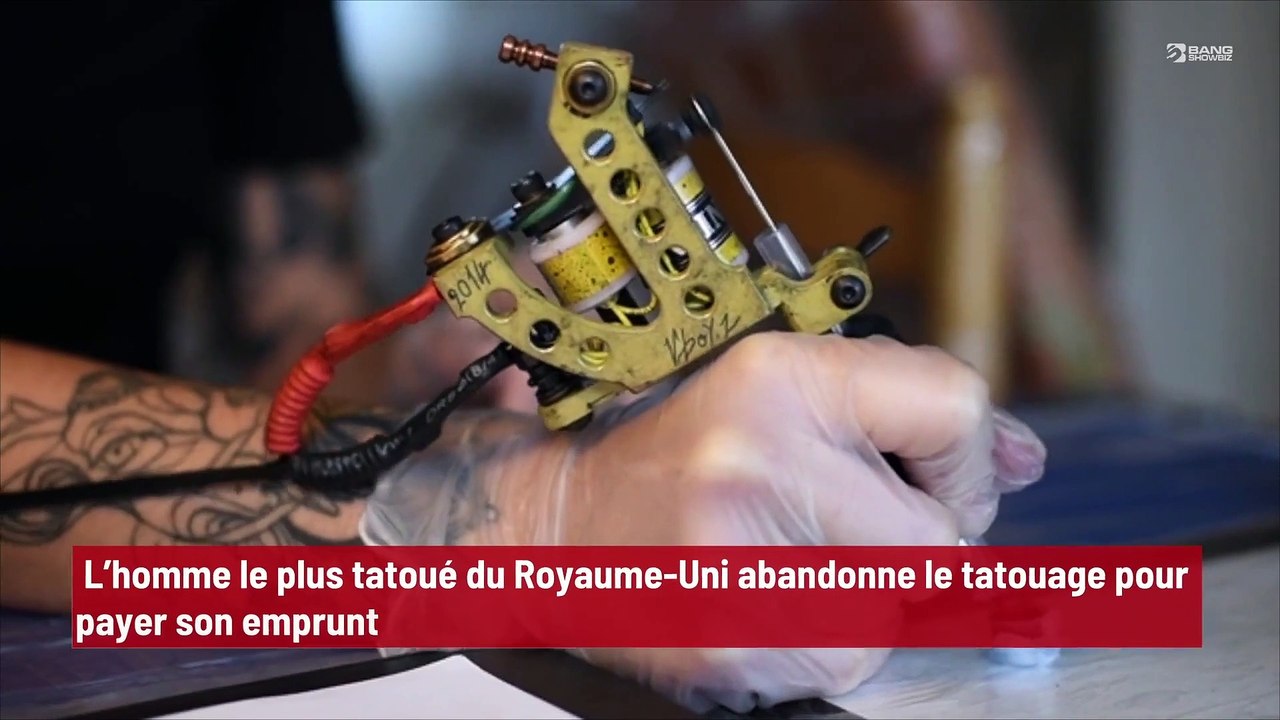 L’homme le plus tatoué du Royaume-Uni abandonne le tatouage pour payer son emprunt !