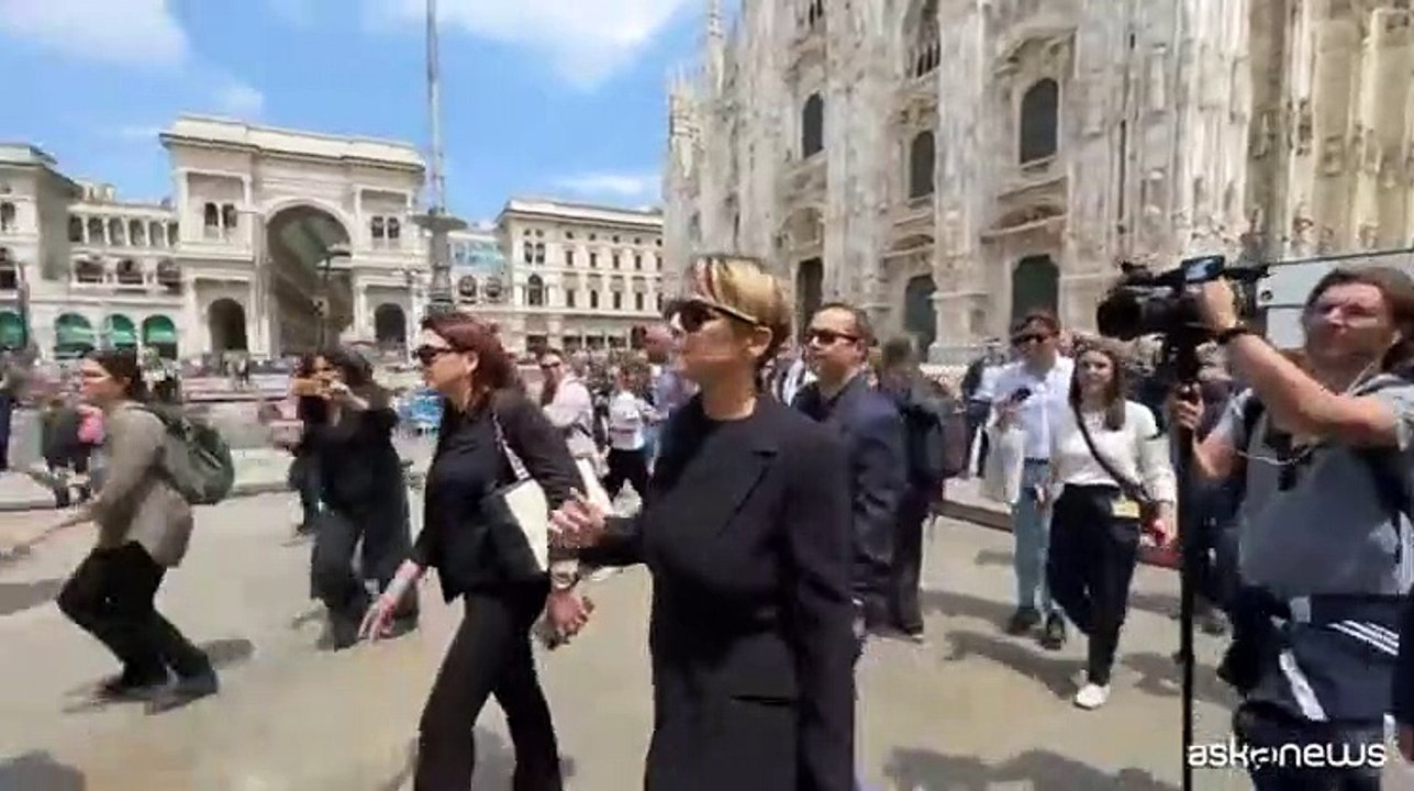 Funerali Berlusconi, Pascale in Duomo: nulla da dire, non ? momento