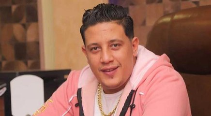 سعر صادم…  حمو بيكا يهدي زوجته "قلادة ذهب" في عيد ميلادها