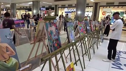 Batman'da resim sergisi geliri depremzedelere aktarılacak