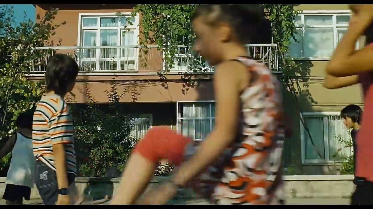 Aşk Tesadüfleri Sever Bande-annonce (EN)