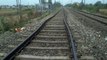 रेलवे ट्रैक में आई गड़बड़ी से गर्मी में यात्री हुए परेशान, खराब रेल पटरी को काटकर बिछाई गई नई पटरी, इसके बाद सामान्य हुआ रेल यातायात