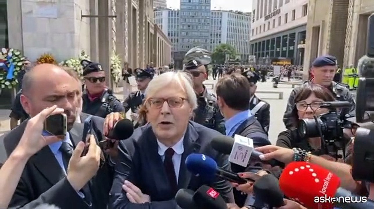 Funerali Berlusconi, Vittorio Sgarbi: muore un padre della patria
