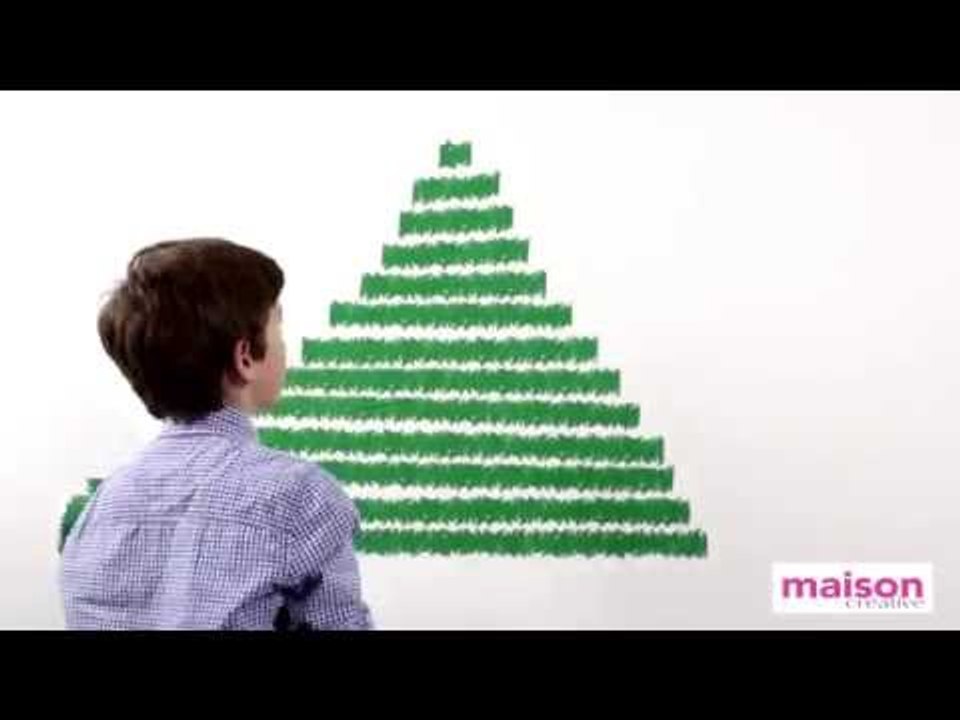 DIY : créer un sapin de Noël avec du ruban adhésif