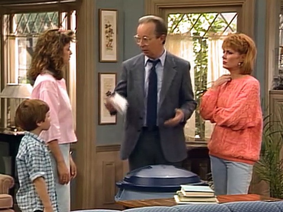 ALF S01E25-Der Kammerjäger und die Kakerlake