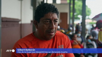 Una anciana se despierta dentro de un ataúd durante su propio velatorio en Ecuador