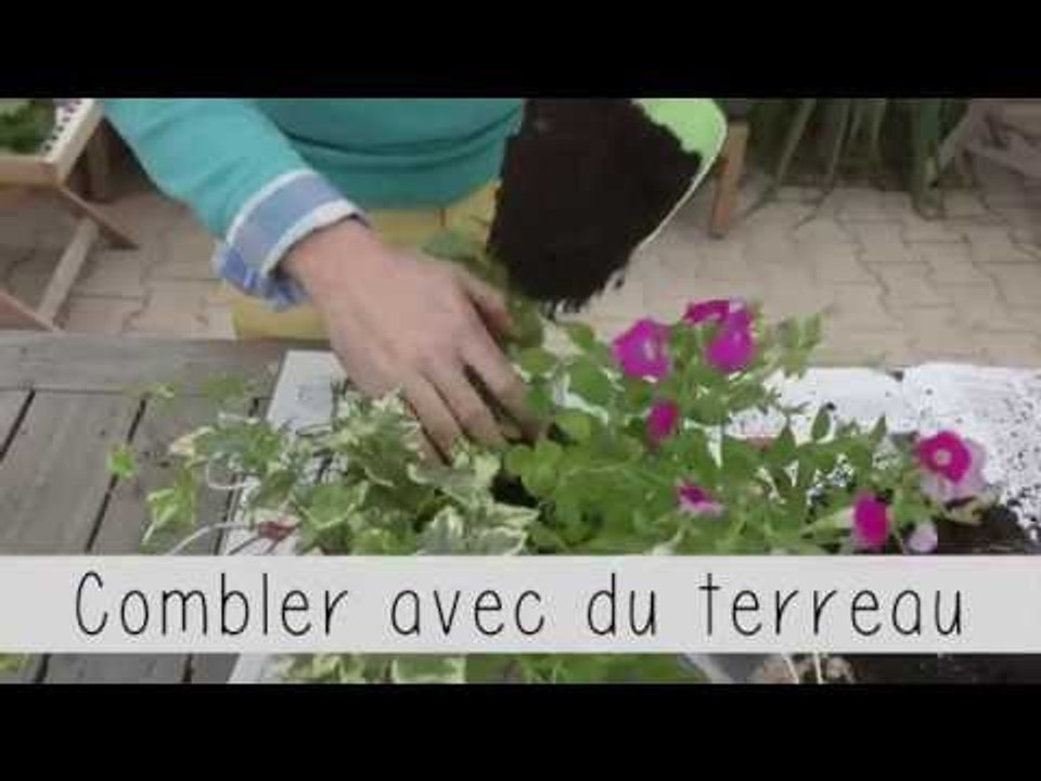 DIY - Transformer un panier à salade en suspension fleurie