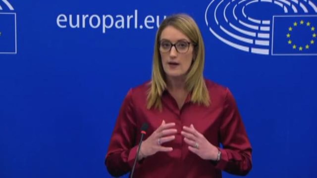 Il parlamento Ue approva prime norme sull'Intelligenza artificiale