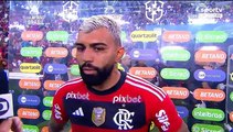Apesar de eu não gosta de futebol mas esse jogador detonou a Globo lixo