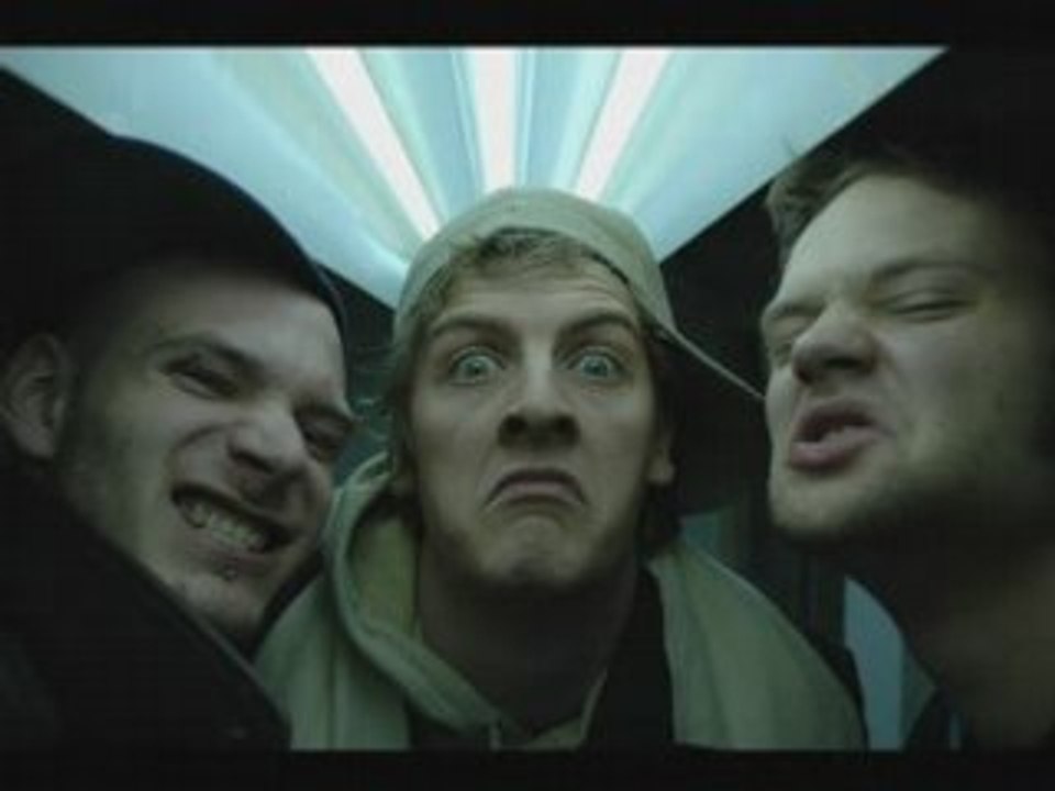 Noisia - Blindside ( feat. Stare )