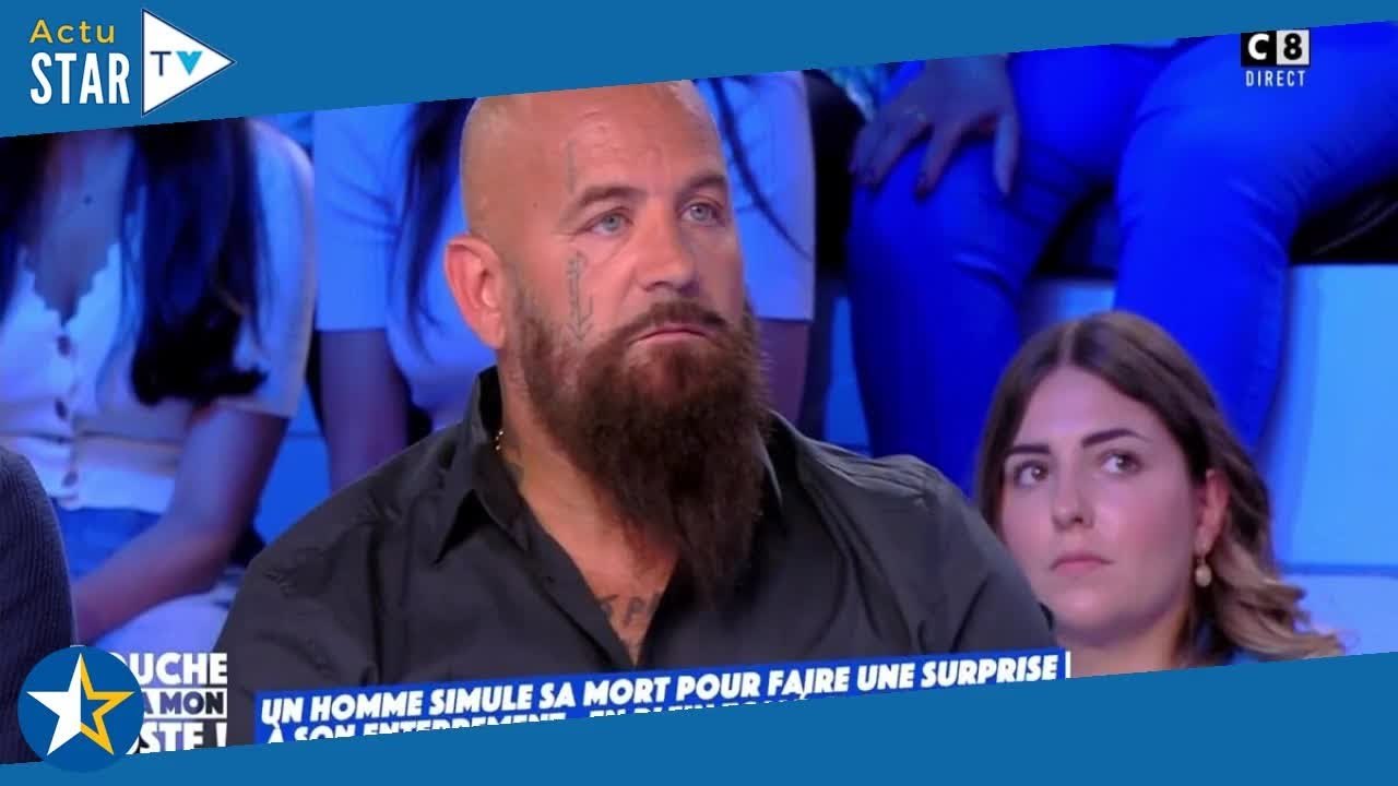 "Bienvenue à mes funérailles" : Un tiktokeur très populaire simule sa mort et apparaît à son enterre