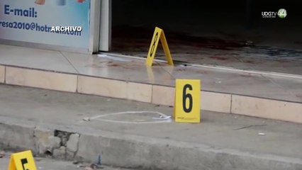 Un hombre mató a su hijo y dejó gravemente herido a otro cuando intentaba agredir a su pareja
