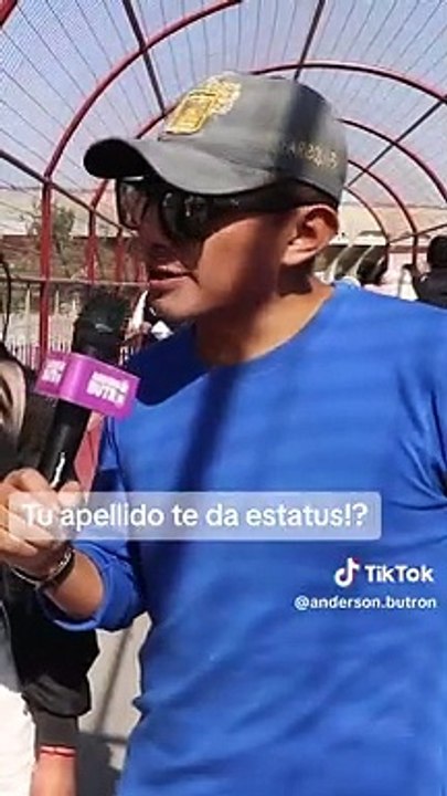 Apellido con status