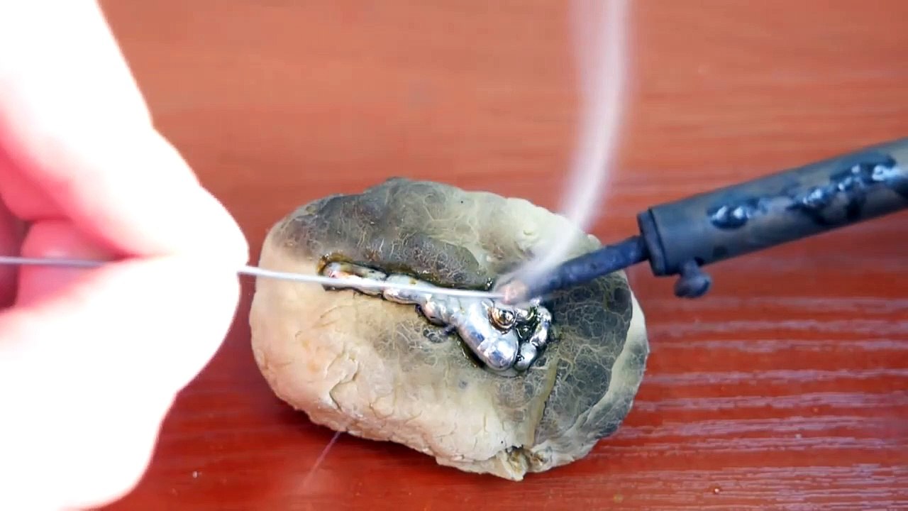 Picking A Lock Easily..