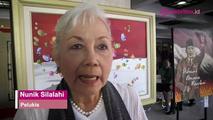 Aksi Seniman Surabaya Melukis Tubuh Model-Model Cantik, Kreatif !