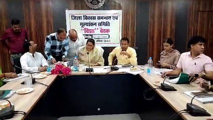 सांसद की बैठक से नपा, जनपद और जिपं अध्यक्ष ने बनाई दूरी