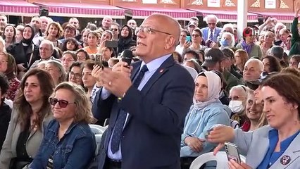 Kartal'da Kadın Emeği Festivali Türkan Şoray'ın katılımıyla başladı