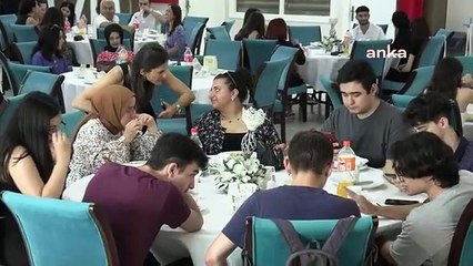 Bayraklı Belediyesi Üniversiteye Hazırlık Sınıfı Öğrencilerine Motivasyon Etkinliği Düzenledi