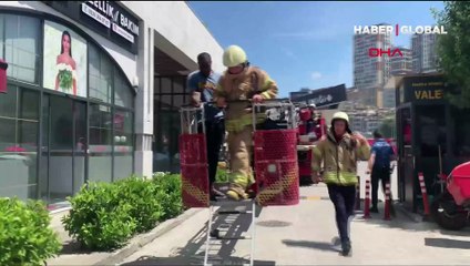 Trafikte tehlike saçtı! Vatandaşlar cep telefonuyla böyle görüntüledi