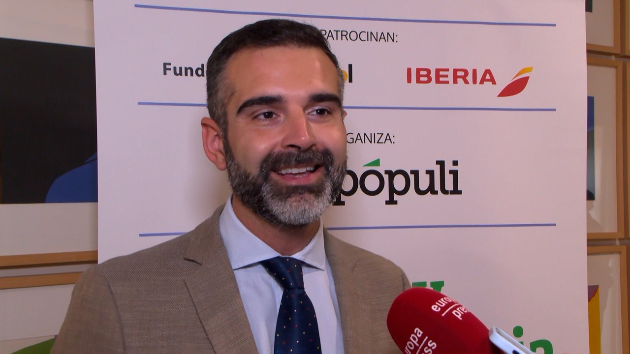 El portavoz del Gobierno de Andalucía, Ramón Fernández-Pacheco, critica a Sánchez por la ubicación de la Aesia