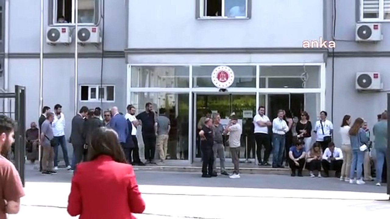 İmamoğlu'na 7 Yıla Kadar Hapis ve Siyasi Yasak İstenen Dava 30 Kasım'a Ertelendi