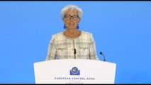 Lagarde (Bce): l'inflazione in calo, ma è ancora troppo alta