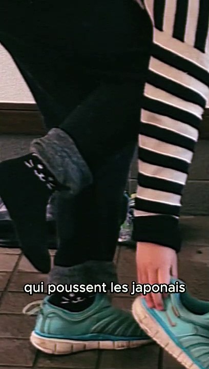 Pourquoi les JAPONAIS font ça ? 
