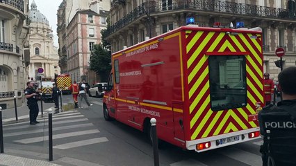 Paris: effondrement d'un immeuble après une explosion