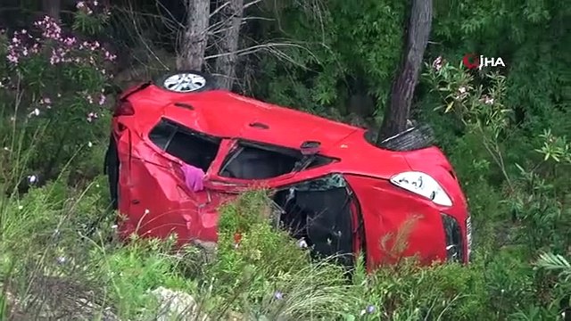 Ils ont survécu à la voiture qui a dégringolé dans la falaise à 30 mètres au retour du pique-nique