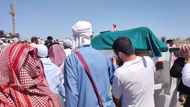 Madina মসজিদুল নববীতে এক সাথে তিন জনের জানাযা জান্নাতুল বাকি কবরস্থানে দাফন।jannatu