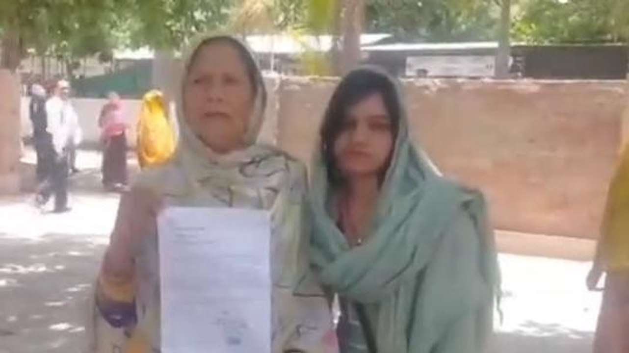 ललितपुर: शराब पीकर गाली गलौज करता है युवक, फिर महिला के परिवार से की ये हरकत