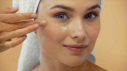 The Ultimate Hacks for Those Who Hate Reapplying Sunscreen While Wearing Makeup