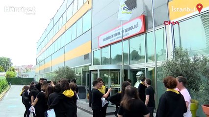 Demirören Medya Lisesi'nde karne heyecanı