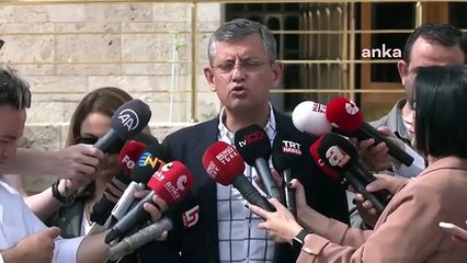 Özgür Özel: "Abdüllatif Şener'i Listemize Koyup da Oy Verdirttiğimiz ve Onu Buraya Taşıyıp da Taşıyamadığımız CHP'lilerden Özür Dilemek Dışında...