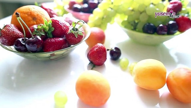 Anne adayları yaz ayında beslenirken nelere dikkat etmeli? Op. Dr. Aykan Özçelik anlatıyor