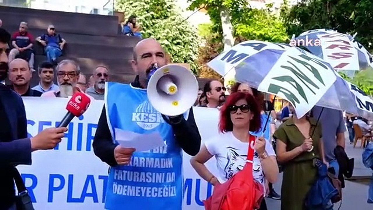 Les membres de la plate-forme des branches KESK Eskişehir ont protesté en exigeant des salaires supérieurs au seuil de pauvreté.