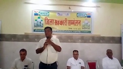 The speaker spoke in the conference, the challenge of reducing the cost in farming