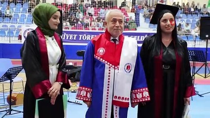 Hakkari Üniversitesinde Mezuniyet Töreni