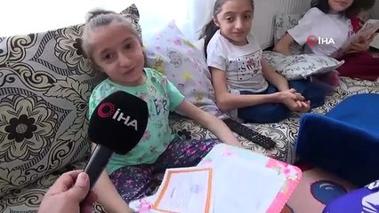 Les frères et sœurs atteints de la maladie des os de verre ont fait l'expérience de la joie du bulletin scolaire avec un gâteau