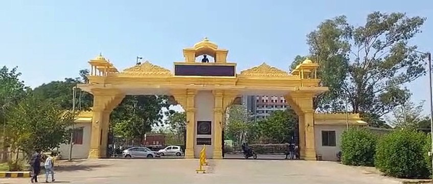SURAT VIDEO : VNSGU के इस कोर्स में विद्यार्थियों का अधिक रूचि