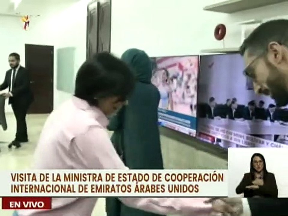Vpdta. Delcy Rodríguez recibe a Ministra de Estado para la Cooperación de los Emiratos Árabes Unidos