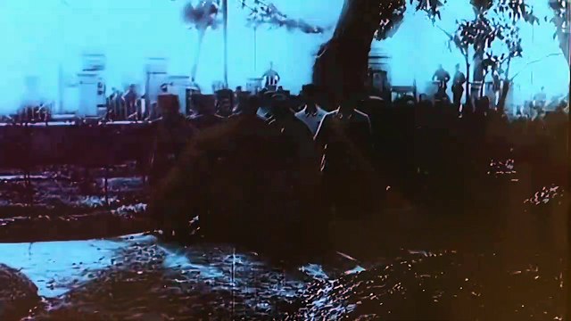 Mustafa Kemal Paşa Dumlupınar'da, Meçhul Asker Anıtı'nın açılışında