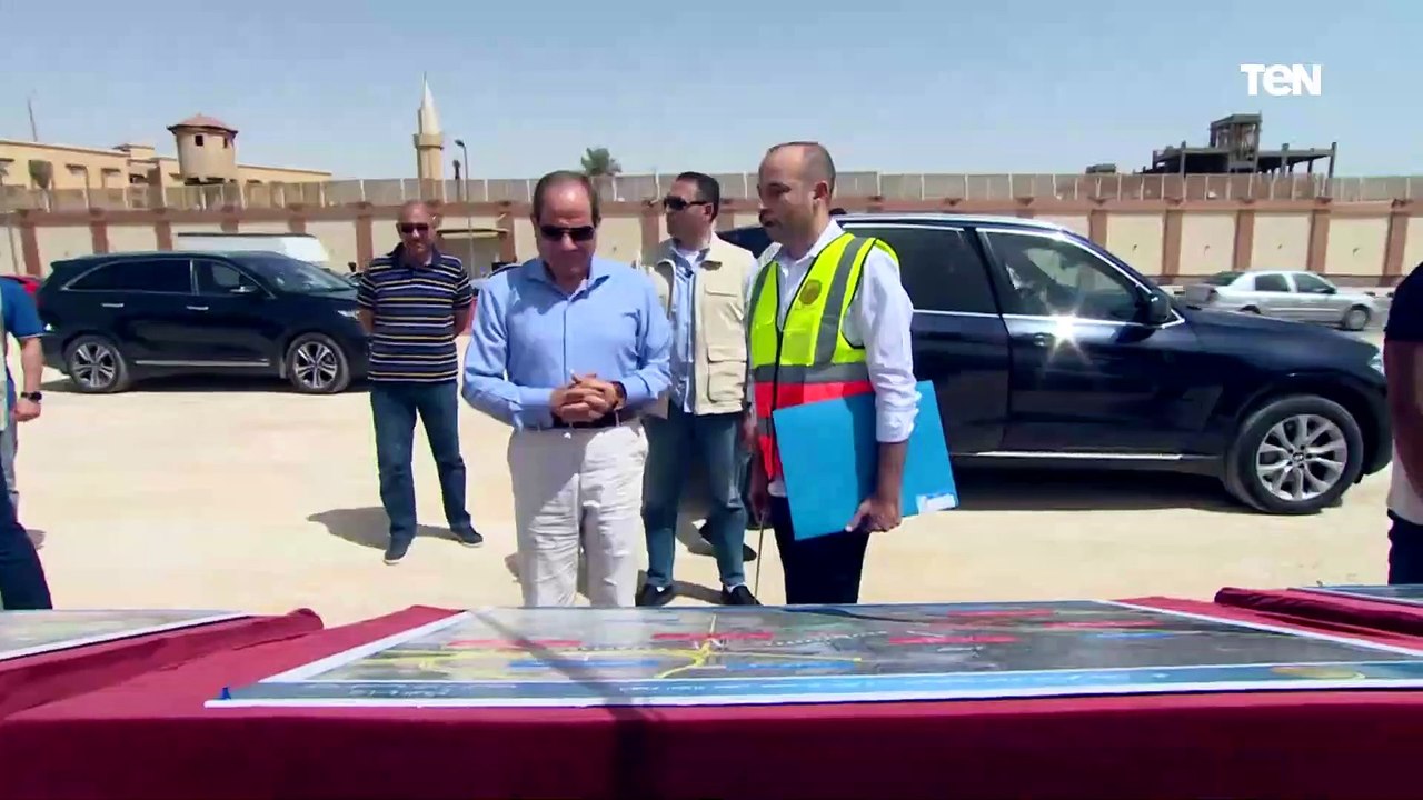 الرئيس السيسي يتفقد محور حسب الله الكفراوي