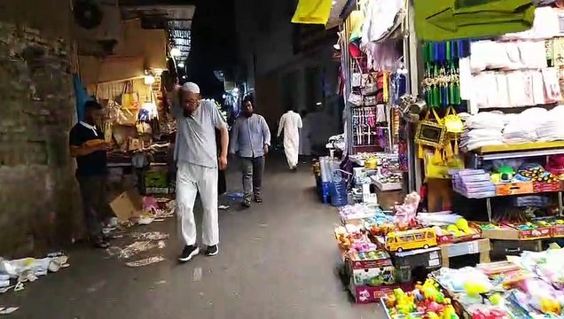 Makkah bazaar_makkah shops __makkah shopping __ night makkah clock tower