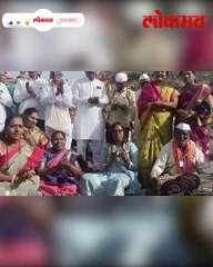 वर्षा गायकवडांचा फुगडीचा फेर अन् तावडेंनी गायले अभंग-