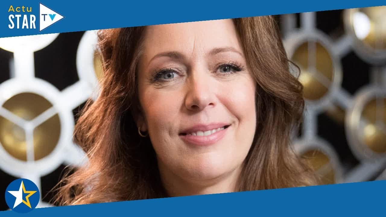 Isabelle Boulay et son appartement dans un chic quartier parisien : son petit plaisir à 4 mains avec
