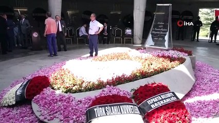 9. Cumhurbaşkanı Süleyman Demirel kabri başında törenle anıldı