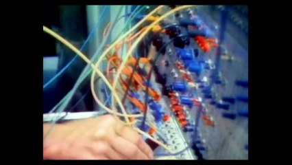 Sisters with Transistors Bande-annonce (EN)