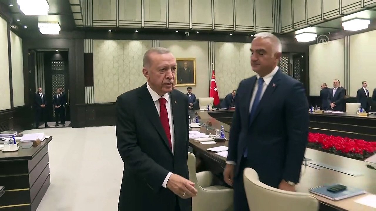 AK Parti'de yerel seçim startı verildi! Cumhurbaşkanı Erdoğan'dan 11 şehre özel reçete