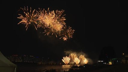 여의도 BTS 10주년 기념 축제 '불꽃놀이'로 대미 장식 / YTN